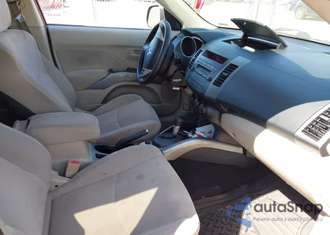 2008 Mitsubishi Outlander Ls z USA, uszkodzony, nr VIN JA4MS31X68Z012647